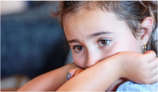 Transtornos Mentais Afetam Milhões de Adolescentes e Exigem Resposta Urgente