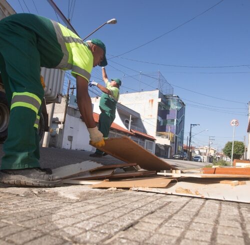 Mutirão de limpeza e roçada beneficiará 15 bairros de Mogi neste sábado