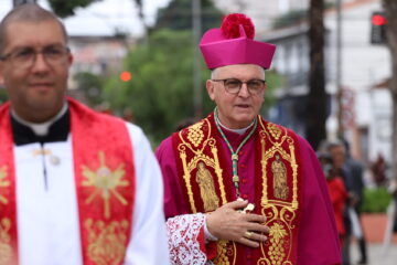 Bispo revela nesta quinta-feira os Festeiros e Capitães de Mastro da Festa do Divino de Mogi para 2027