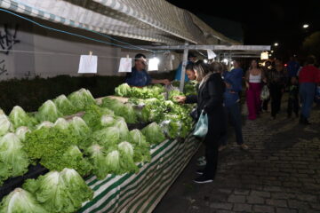 Feira Noturna Inaugurada no Bairro Miguel Badra em Suzano