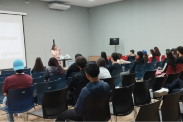 CRESCER lança programa gratuito de aulas preparatórias de Artes e Inglês em Mogi