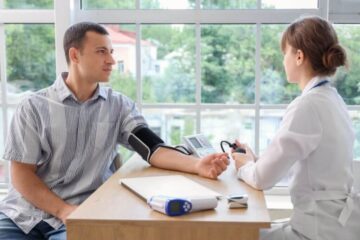 Desvendando a Hipertensão: 5 Fatos e Falsidades que Você Precisa Conhecer