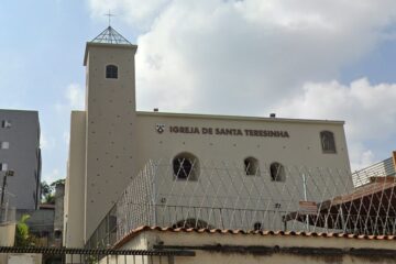 Celebrações de Santa Teresinha agitam a Vila Natal em Mogi com novena, procissão e quermesse